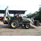 Excavators FOR RENTAL: Backhoe Loader 1 M3 Terex 820 (Jawa Timur) 3